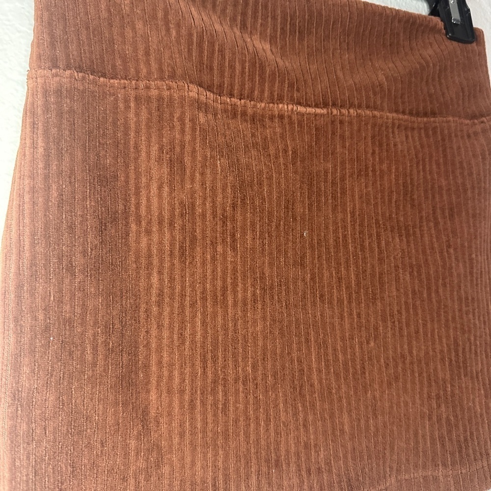 Urban Outfitters UO Corduroy Mini Skirt Women’s Small - Picture 5 of 9